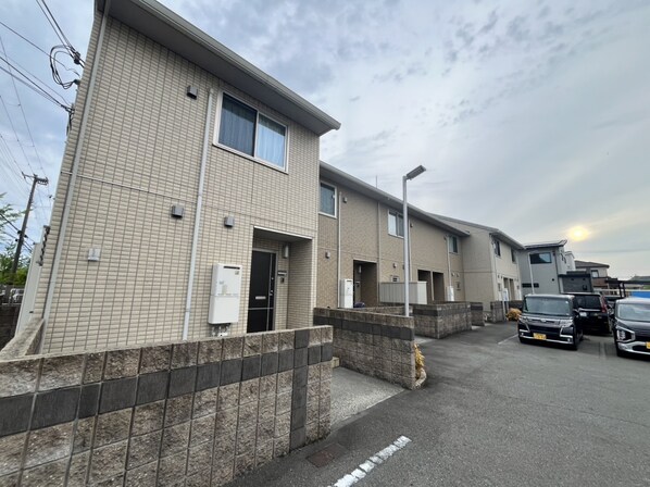 グレイスアイの物件外観写真